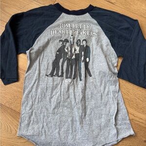 Vintage 1981 Tom Petty and the heart breakers Hard Promises tour shirt medium